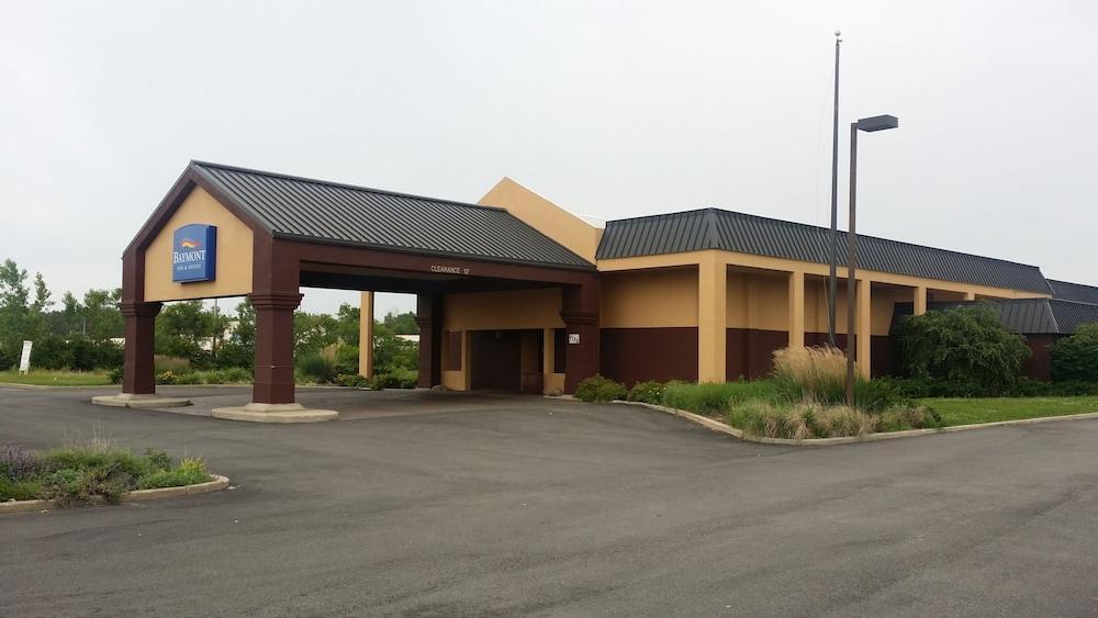 Baymont By Wyndham Michigan City Exterior photo